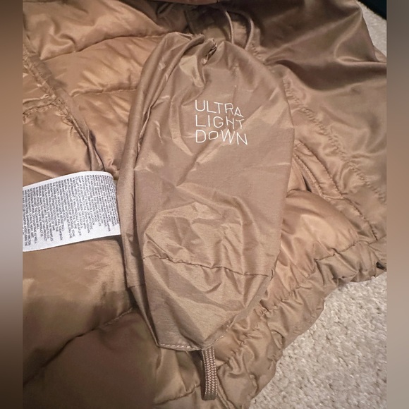 Ultra light down puffer jacket - Picture 3 of 5